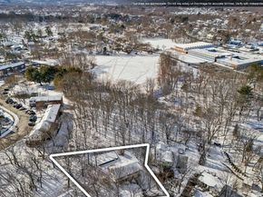 18 Cranston Cir, Woburn MA 01801