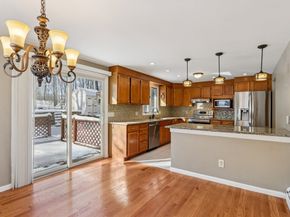 18 Cranston Cir, Woburn MA 01801