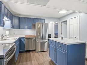 9 Shadowbrook Lane 29, Milford MA 01757