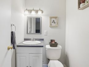 9 Shadowbrook Lane 29, Milford MA 01757