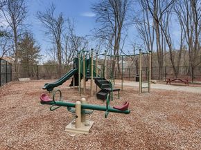 9 Shadowbrook Lane 29, Milford MA 01757