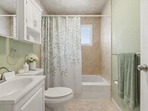 106 Baldwin Ave, Framingham MA 01701