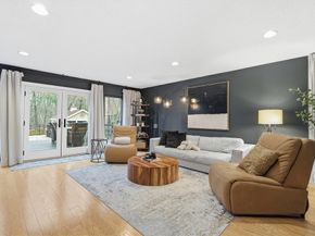 20 Mount Joy Drive, Tewksbury MA 01876