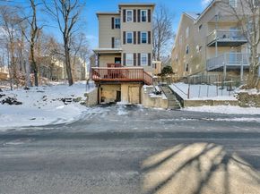 67 Rodney St, Worcester MA 01605