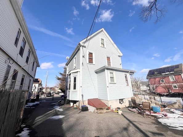 `146 Woodrow Ave, Boston MA 02124