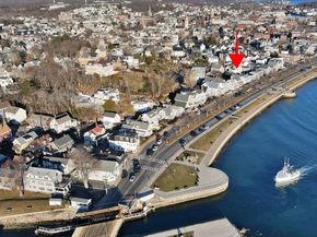 55 Mansfield St, Gloucester MA 01930