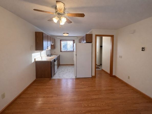 508 High St 508, Clinton MA 01510