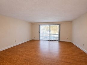 508 High St 508, Clinton MA 01510