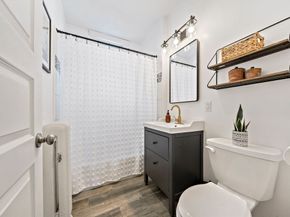 131 King St 3, Boston MA 02122