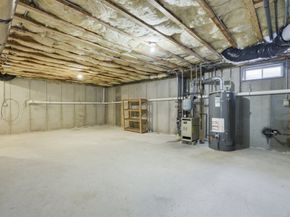 18 Winterberry Ln 18, Hanover MA 02339