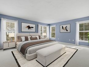 18 Winterberry Ln 18, Hanover MA 02339