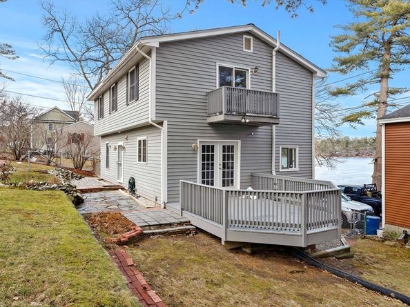 13 Long Rd, Westford MA 01886