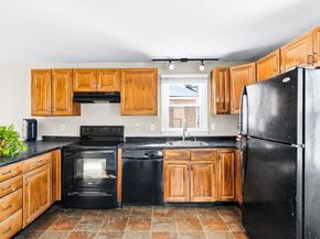 7 Valleyview Court 7, Fitchburg MA 01420