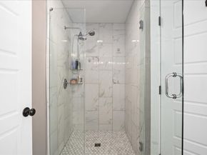 2 Hemlock St, Paxton MA 01612