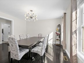 2 Hemlock St, Paxton MA 01612