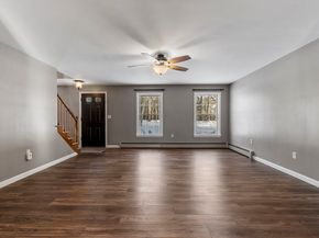 22 Old Hardwick Rd, Petersham MA 01366