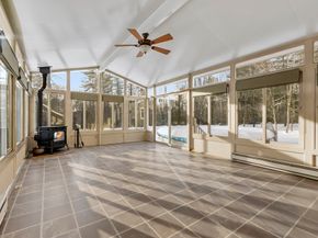 22 Old Hardwick Rd, Petersham MA 01366