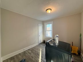 103 Hamilton St, Worcester MA 01604