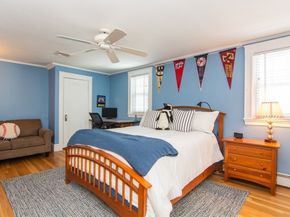 1289 Walnut St, Newton MA 02461