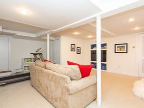 1289 Walnut St, Newton MA 02461