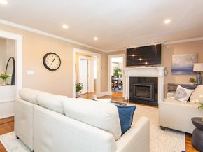 1289 Walnut St, Newton MA 02461