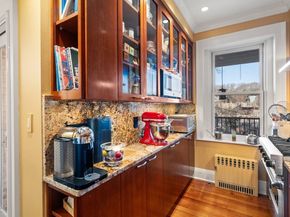 195 Winthrop Rd 1, Brookline MA 02445