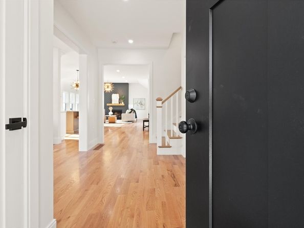 19 Brothers Way/295 Dean St, Norwood MA 02062