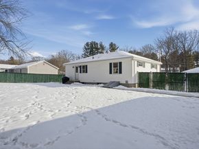 23 Gail Drive, Holden MA 01520