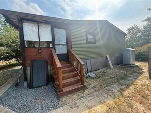 31 Presidents Way, Carver MA 02330