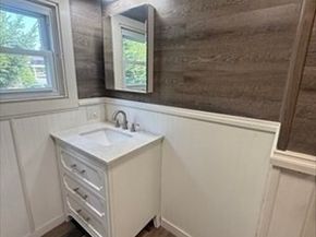 31 Presidents Way, Carver MA 02330