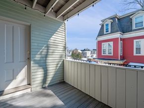 14 Holton St 4, Medford MA 02155