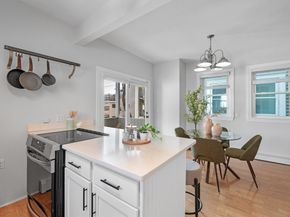 14 Holton St 4, Medford MA 02155