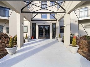 133 Commander Shea Blvd 219, Quincy MA 02171