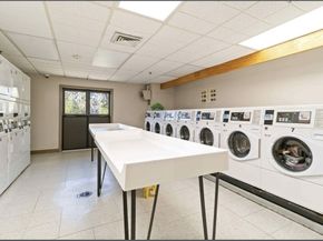 133 Commander Shea Blvd 219, Quincy MA 02171