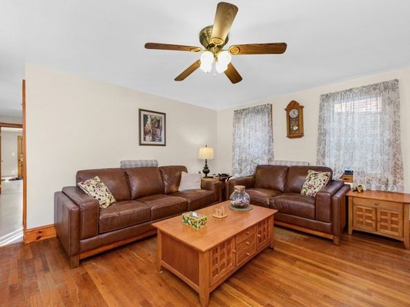 155 Thorndike St, Arlington MA 02474