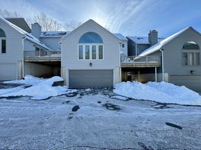 84 Kim Ter 84, Stoughton MA 02072