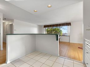 1008 Paradise Road 1M, Swampscott MA 01907