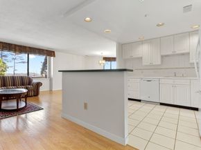 1008 Paradise Road 1M, Swampscott MA 01907