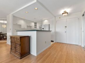 1008 Paradise Road 1M, Swampscott MA 01907