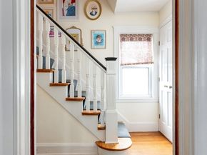 40 Virginia Rd, Quincy MA 02169