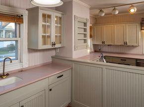 46 Sunset Ave, Hull MA 02045