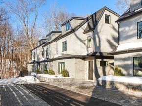 956 Walnut Street 3, Newton MA 02461