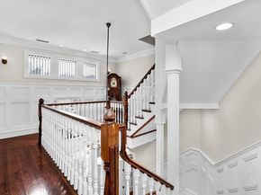 2 Country Way, Hopkinton MA 01748