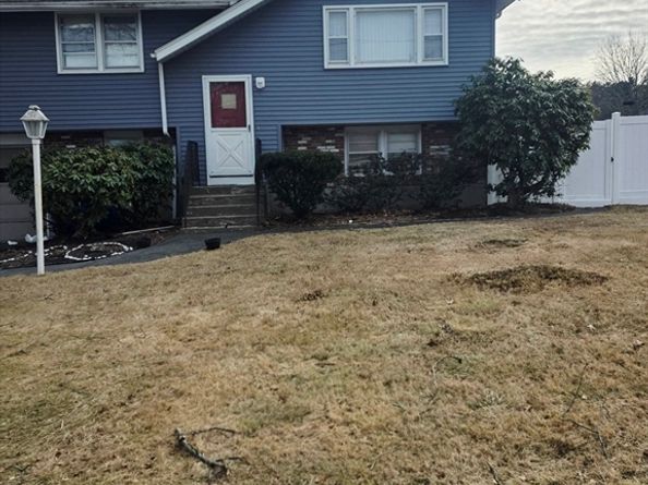 2196 Central St, Stoughton MA 02072