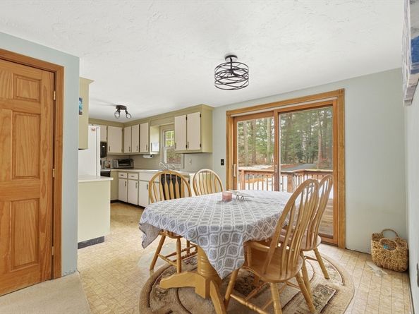 10 Wapping Rd, Kingston MA 02364
