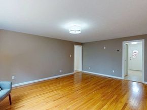 437 Salisbury St, Worcester MA 01609