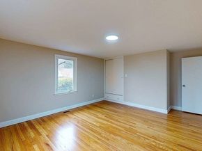 437 Salisbury St, Worcester MA 01609