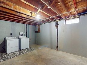 437 Salisbury St, Worcester MA 01609