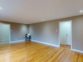 437 Salisbury St, Worcester MA 01609