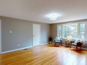 437 Salisbury St, Worcester MA 01609